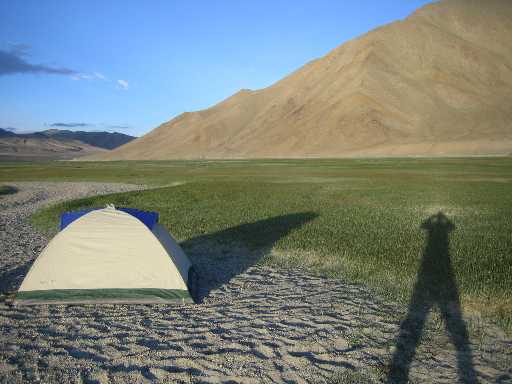 Camping under Mustag Ata 